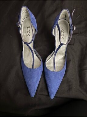 BCBG Cobalt Blue Pointed Toe T-Strap Heels